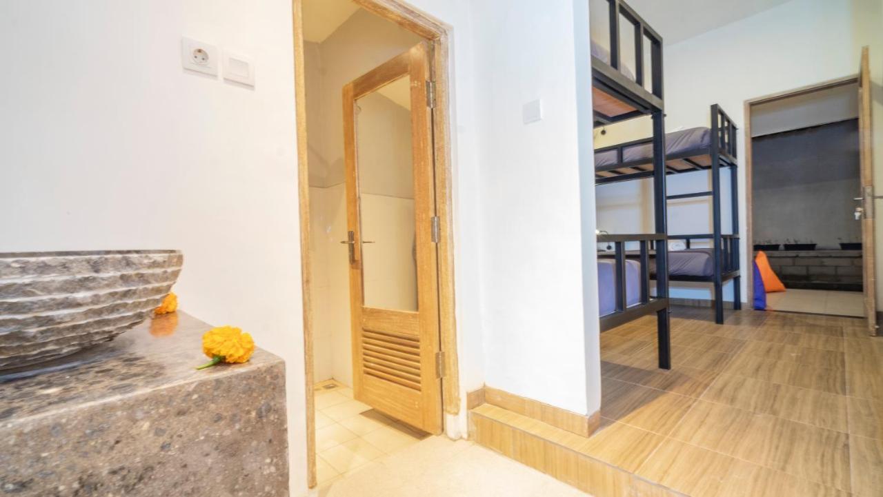 Aura Dormitory House Ubud Екстериор снимка